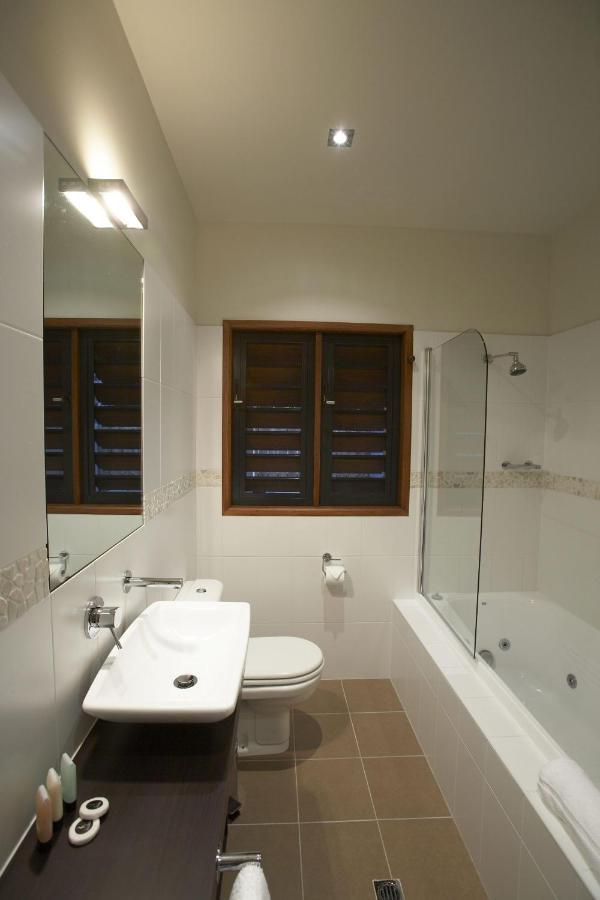 Pure Magnetic Villa 6 Nelly Bay ภายนอก รูปภาพ