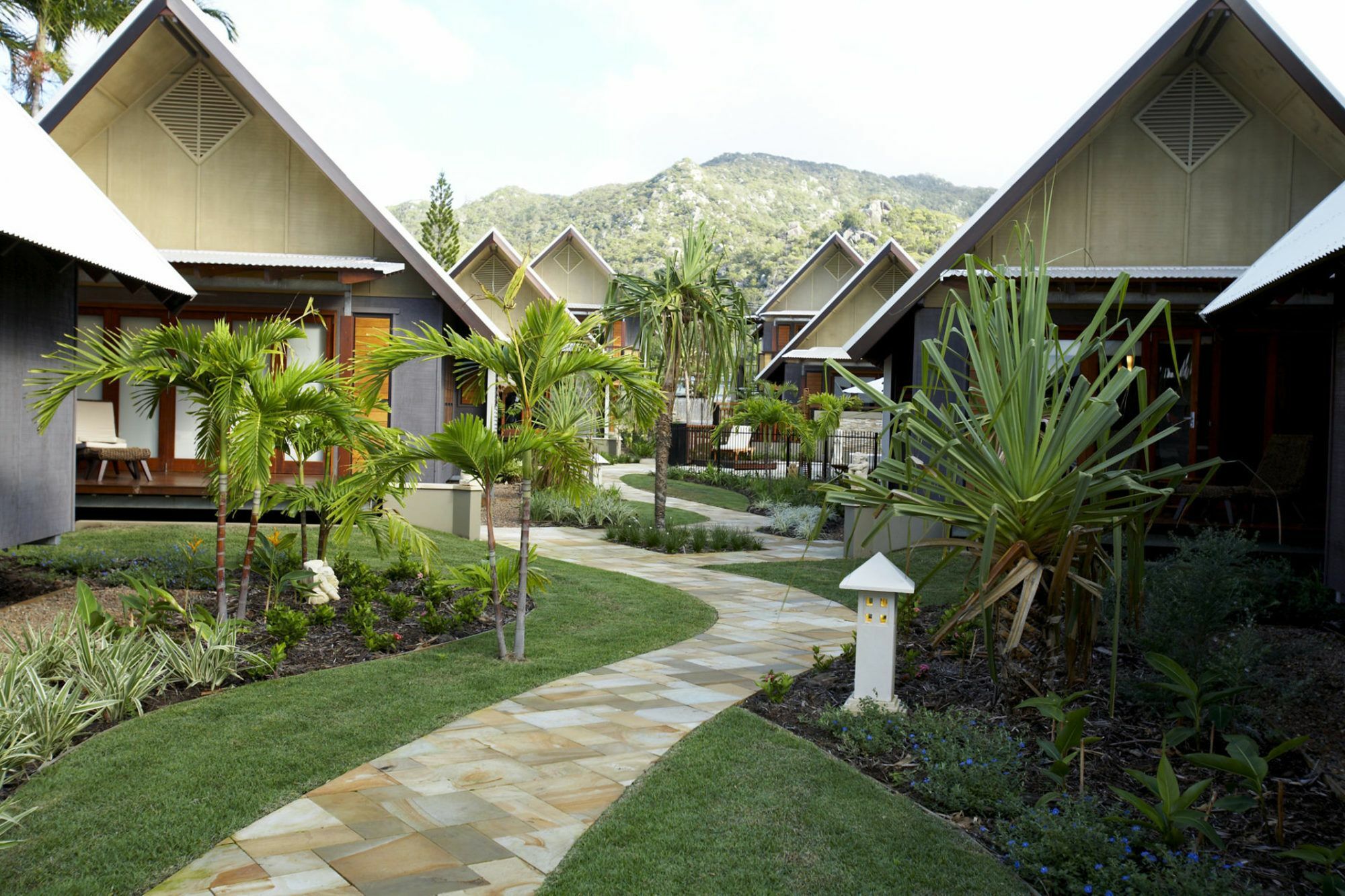 Pure Magnetic Villa 6 Nelly Bay ภายนอก รูปภาพ